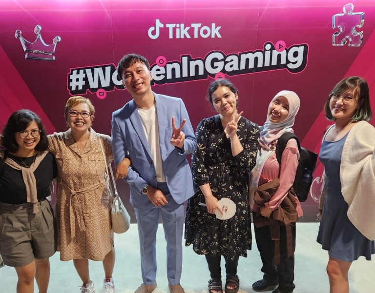 Riris at WomenInGaming